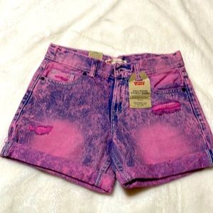 Brand new girls Levi’s shorts, size 12